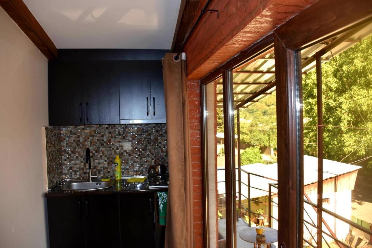 Holiday Home Bordjomi Extérieur photo